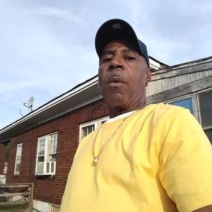 Meet your Posher, Kenneth